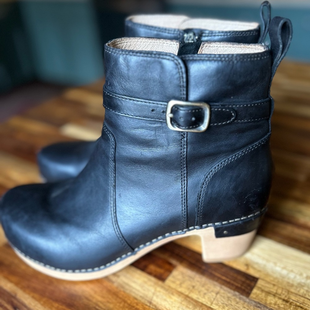 DANSKO Anya Boots